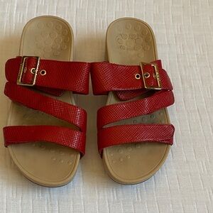 VIONIC Red Triple-Strap Slide Sandals with Gold Buckles